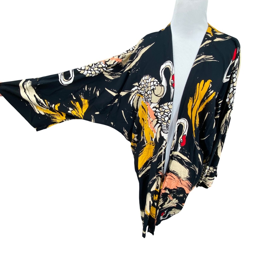 Bel Kazan Kimono Robe Women OS Black Crane Print Rayon Duster Bali
Anthropologie